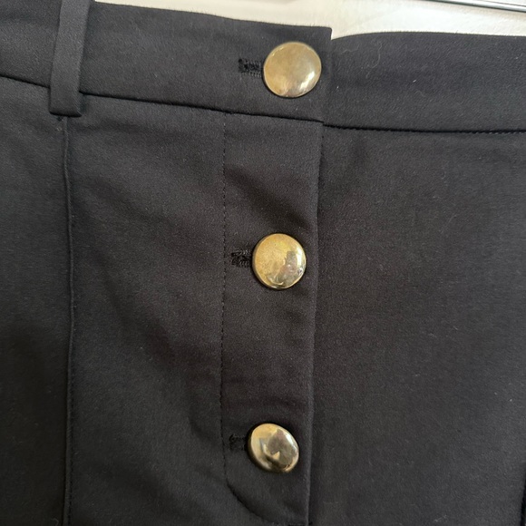 Zara Black High Waist Women's Shorts with Gold Buttons - Picture 2 of 4